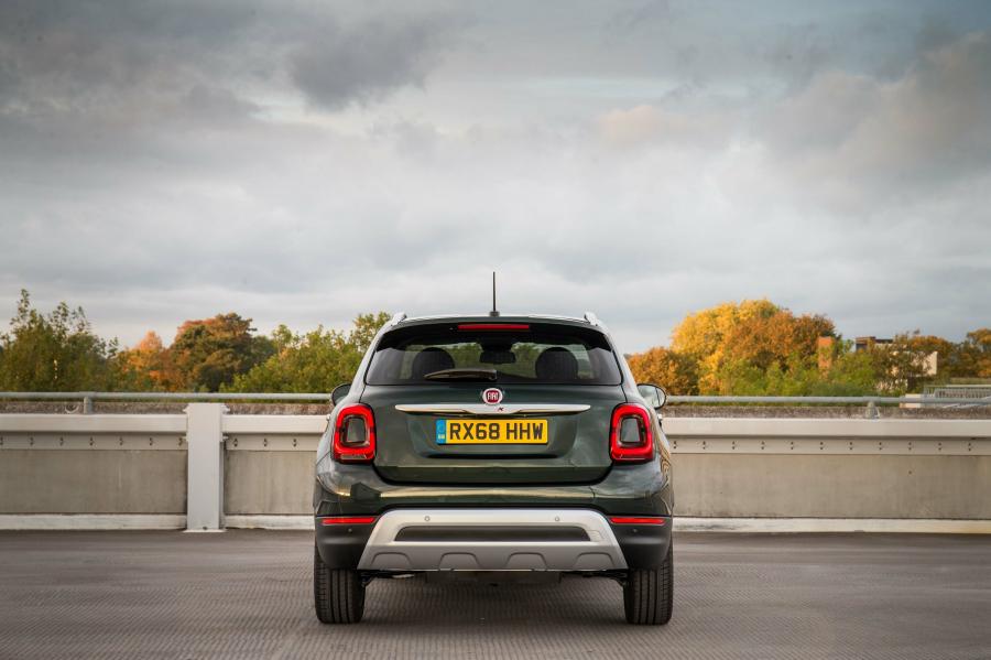  Fiat 500X Cross (334) 2018 года  (UK) (фото 18 из 47)